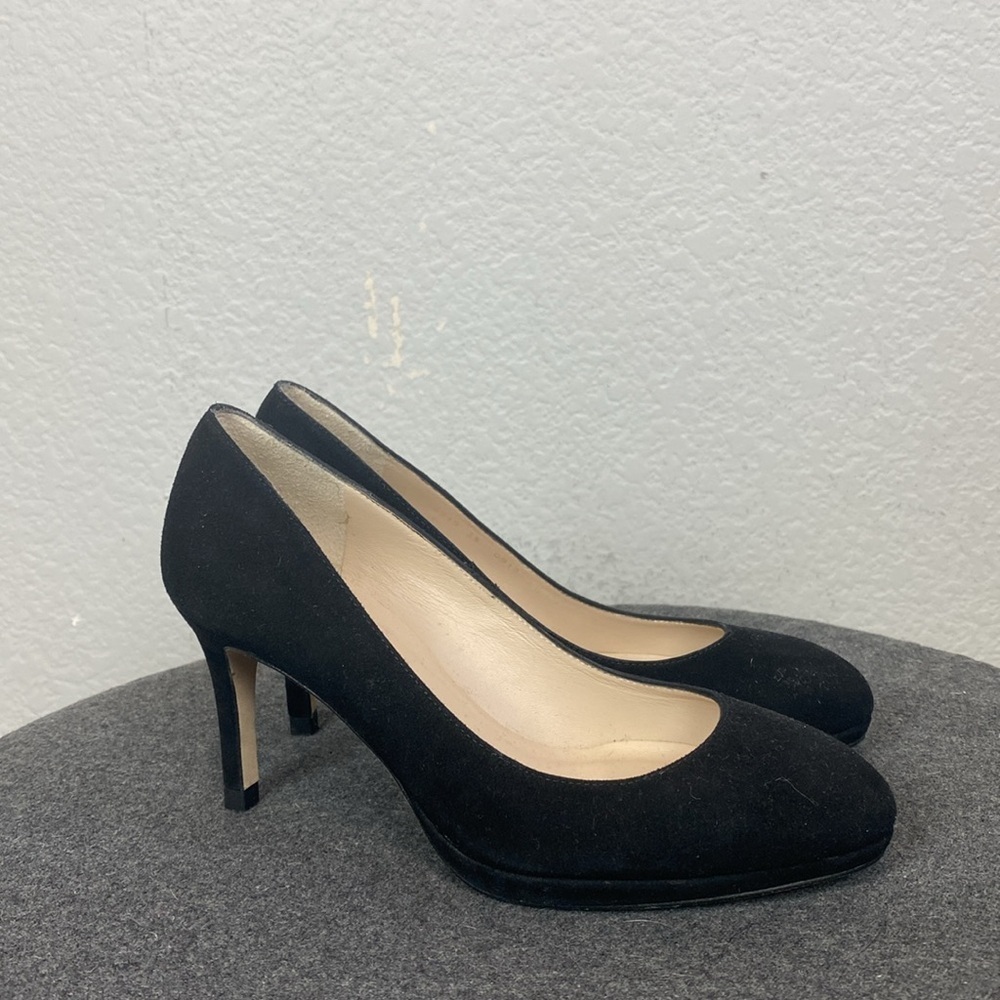L.K Bennett black pumps - Picture 4 of 6